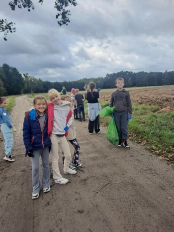 8bab5677-92b3-47c3-9359-55c1164ba17b