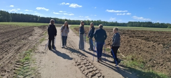 f2a7bd4f-381b-4800-a618-e084a9e197d9