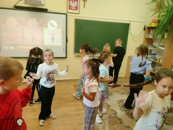 c513c7cd-0306-4346-a7a5-ba91d401f036