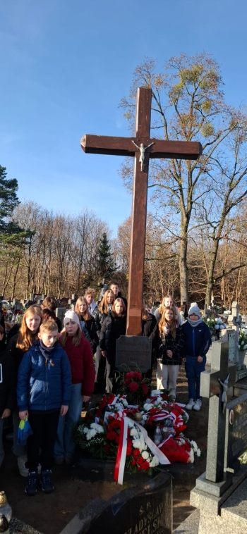 WhatsApp Image 2025-11-13 at 16.15.17 (3).jpeg