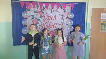 0c180099-d621-4fdd-9d4c-e19e2328bd29.jfif