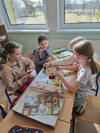 803c01d0-737f-4afd-83f2-10cba56ec0b0.jfif