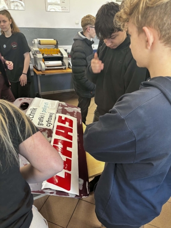 20d6b7f0-70b7-42c2-92e0-dc57a0e82524.jfif