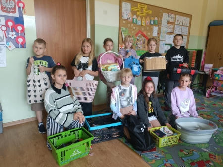 „No Backpack Day” – Dzień bez plecaka.