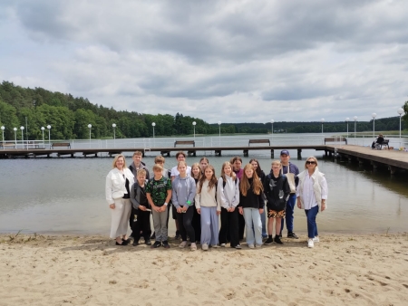 Uczniowie naszej szkoły na akcji „Bezpieczne wakacje 2025”!