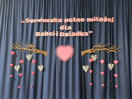 „Serduszka pełne miłości dla Babci i Dziadka” - Dzień Babci i Dziadka