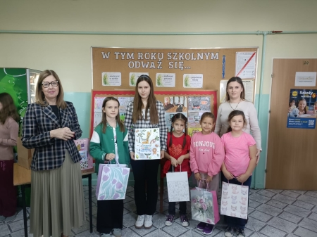 CZWARTEK – pędzlem i kredką do wymarzonej pracy.